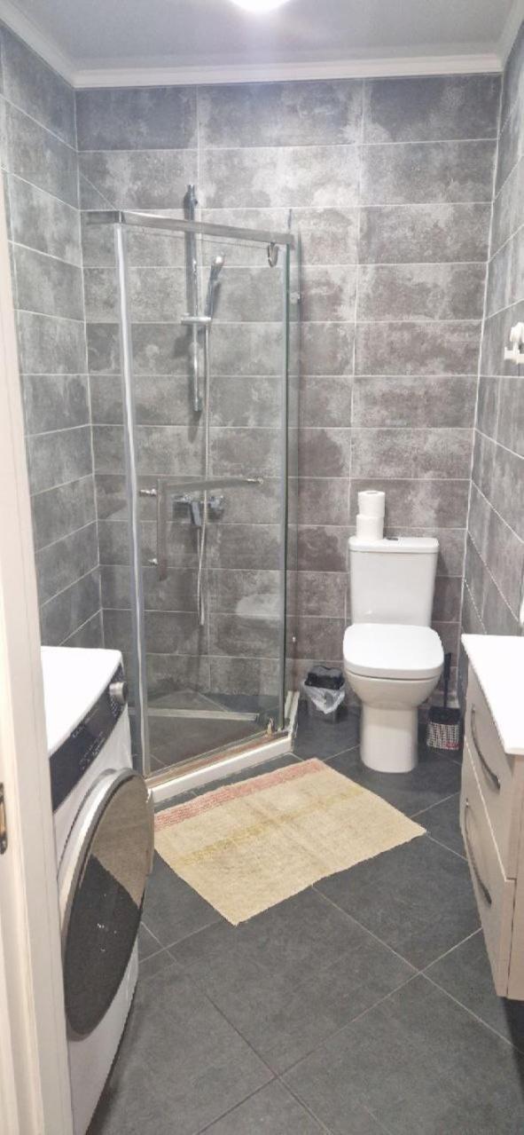 Modern Apartment In The Center Of Town Chişinău Extérieur photo