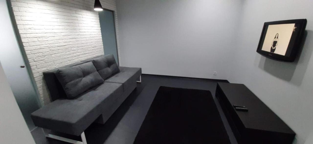 Modern Apartment In The Center Of Town Chişinău Extérieur photo